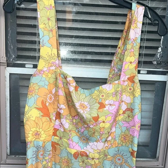 Show Me Your MuMu Pastel Floral Square-Neck Maxi Dress in Yellow - Picture 3 of 9